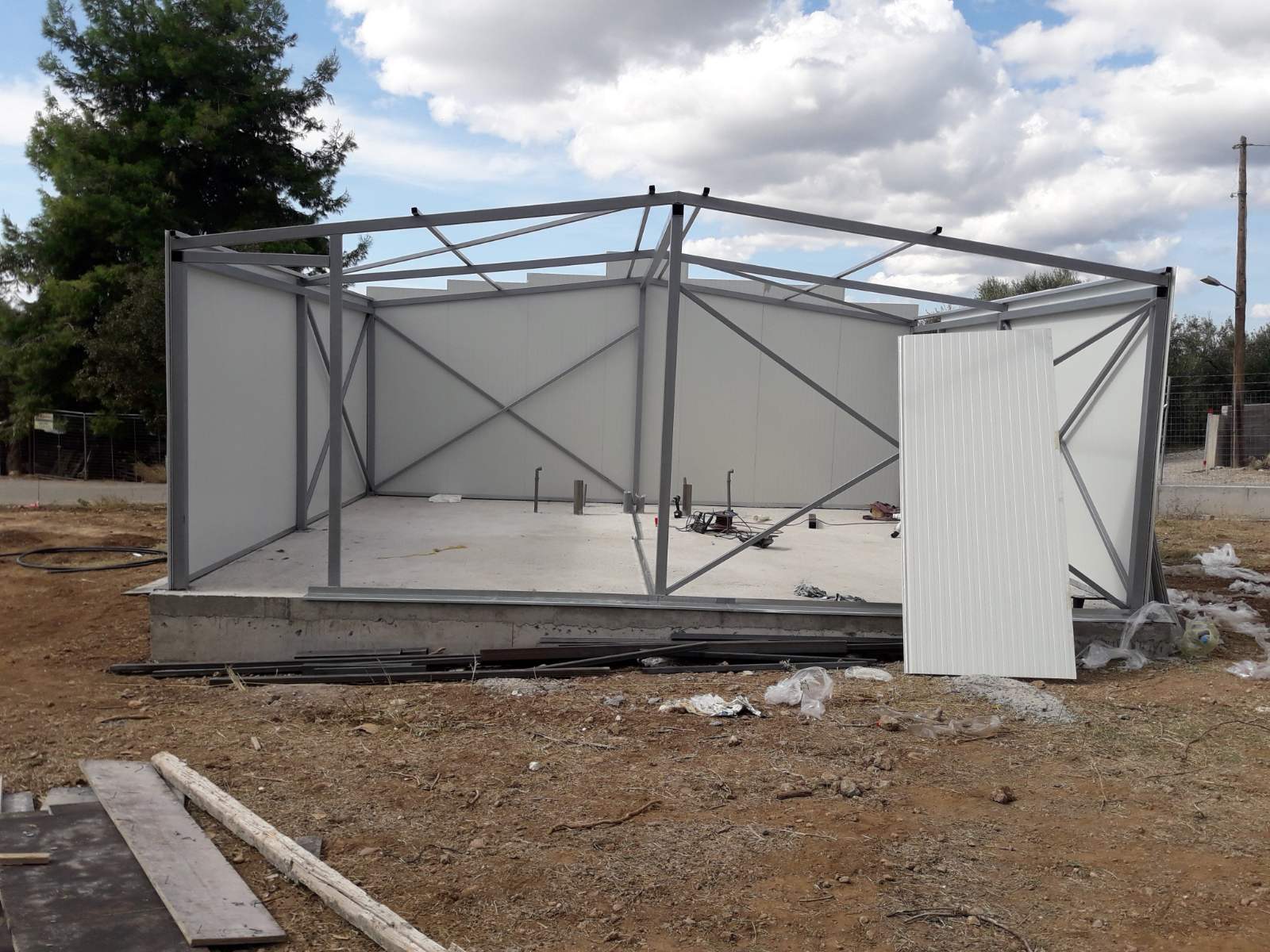 Αλουμίνια Αιτωλικό | Καραγιάννης | Οίκημα(3)